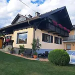 בית הארחה Gaestehaus Maurer/bader פלדקירשן אין קרנטן