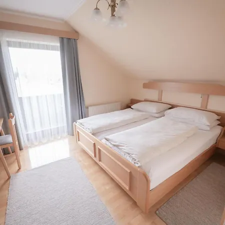 Gaestehaus Maurer/bader 4*