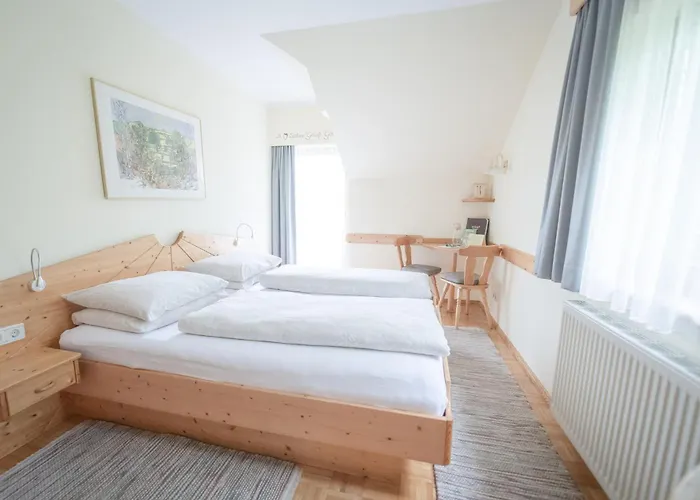 בית הארחה Gaestehaus Maurer/bader 4*